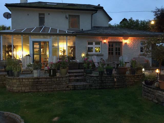 แบรดลีห์ ลอดจ์ Bed & Breakfast เซนต์ออสเทลล์ ภายนอก รูปภาพ